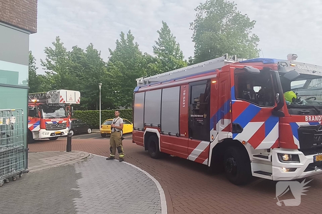Brand in winkel leidt tot ontruiming