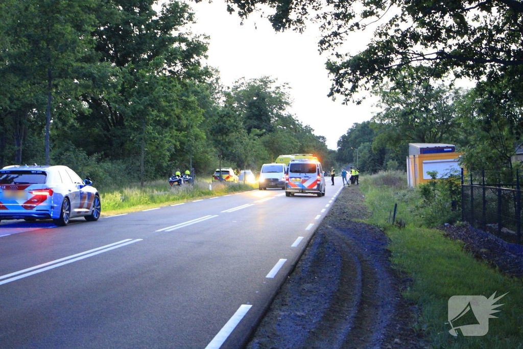 Ernstig ongeval met bestelbus resulteert in gewonde