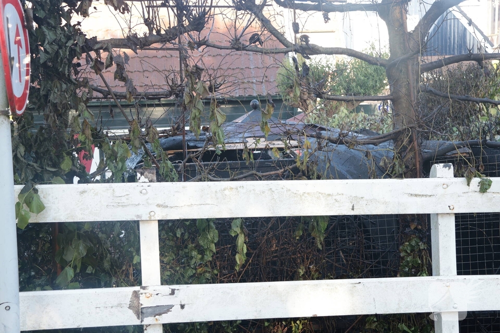 Bewoner nagekeken na brand in woning