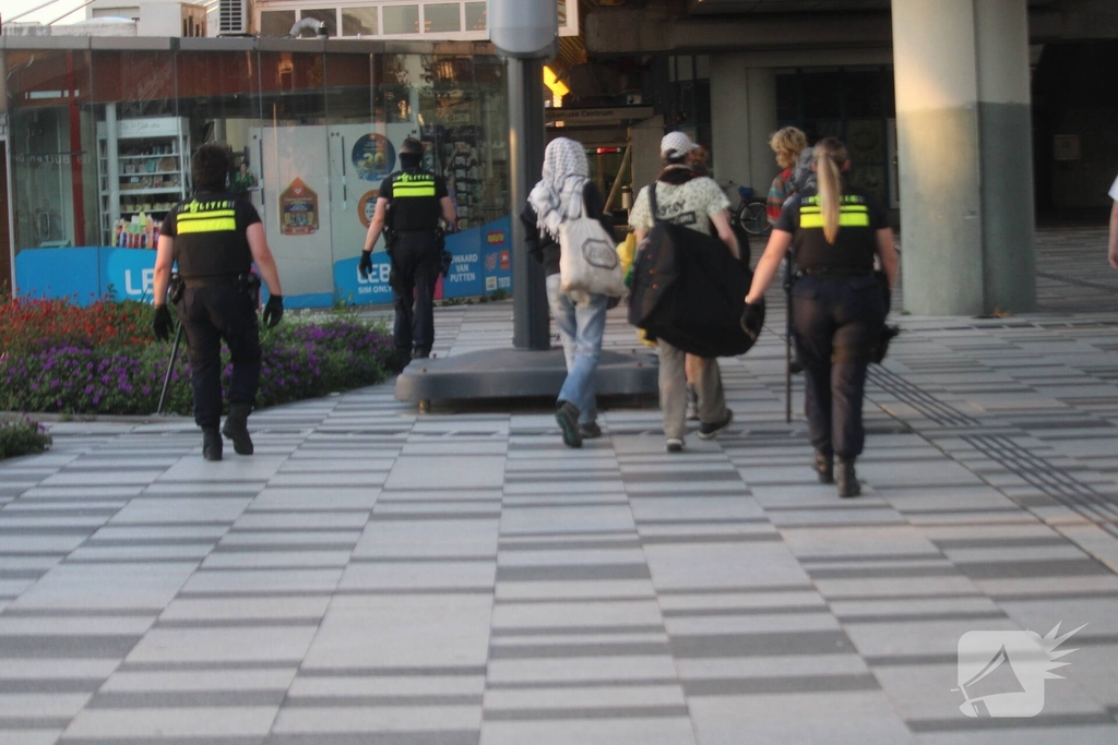 Politie bemiddelt tijdens protest