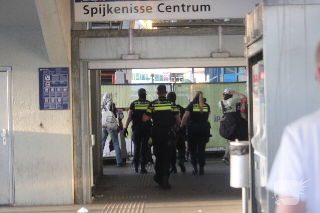 Politie bemiddelt tijdens protest
