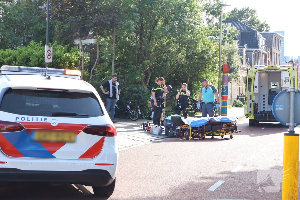 Fietser gewond bij aanrijding met motorrijder