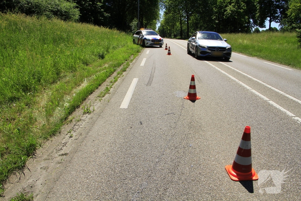 Aanrijding tussen voertuigen leidt tot lichte verkeershinder