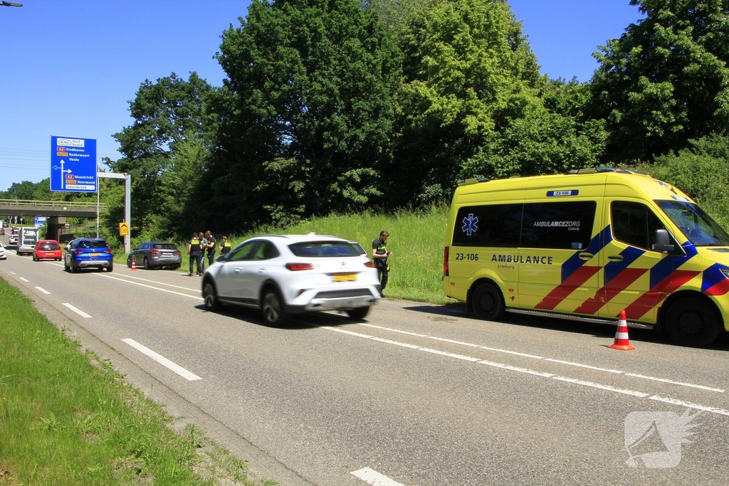 Aanrijding tussen voertuigen leidt tot lichte verkeershinder