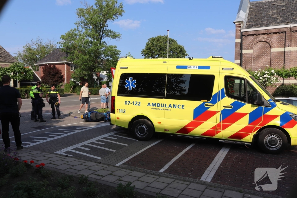 Scooterrijder gewond bij aanrijding