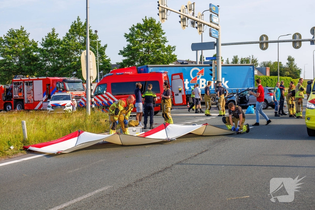 Zwaar ongeval tussen motor en auto met meerdere gewonden