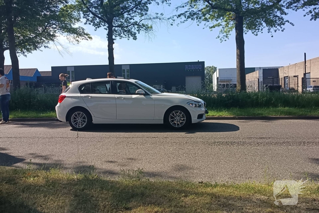 Kind op fatbike aangereden door auto