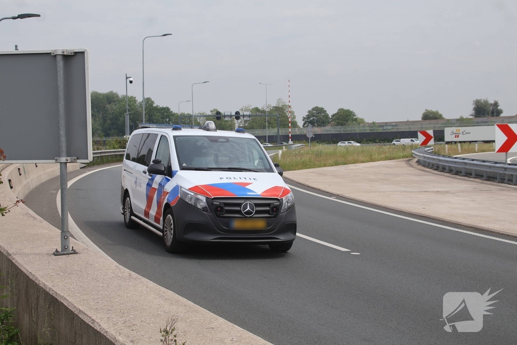 79-jarige motorscooterrijder overleden na ongeval op provinciale weg