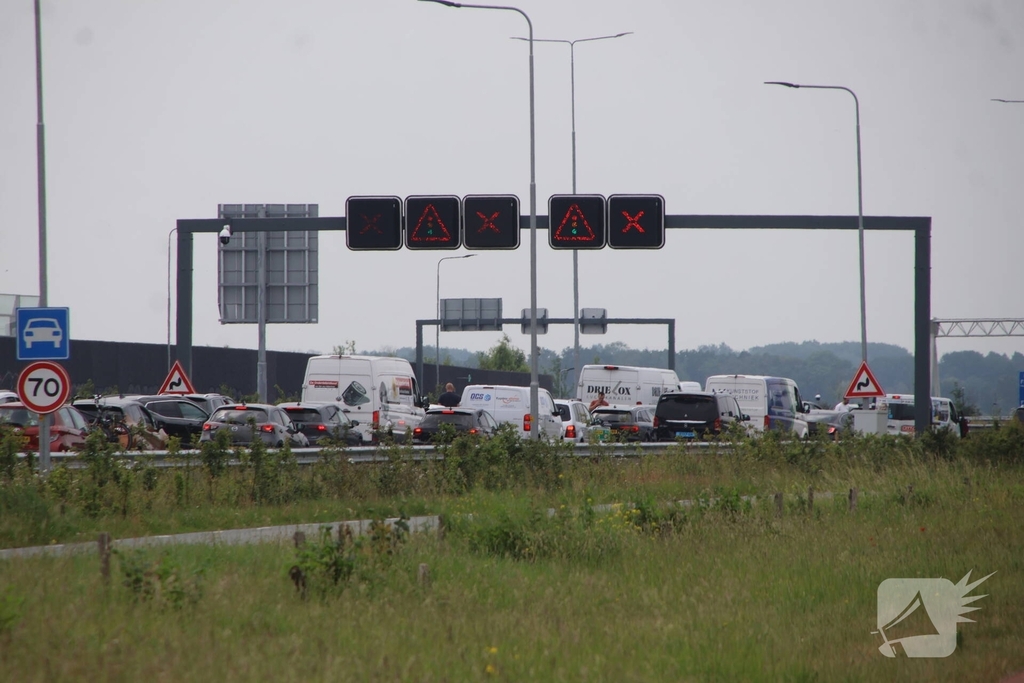 79-jarige motorscooterrijder overleden na ongeval op provinciale weg