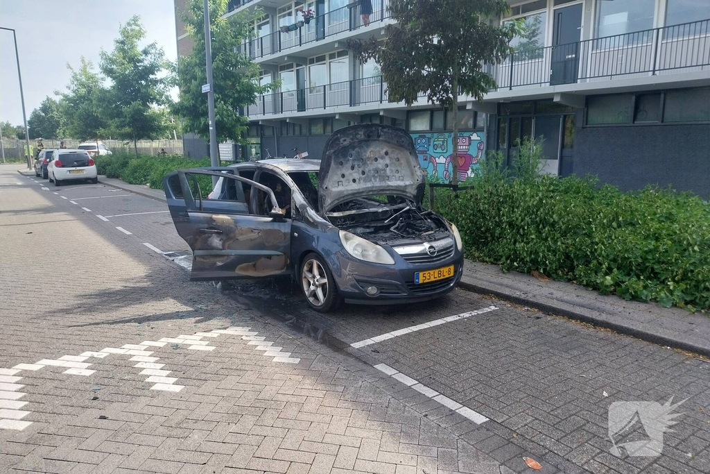 Auto loopt flinke schade op door brand