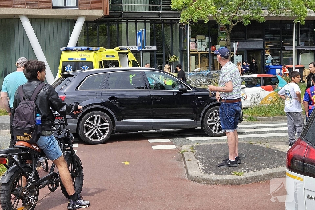 Automobilist rijdt fietser aan