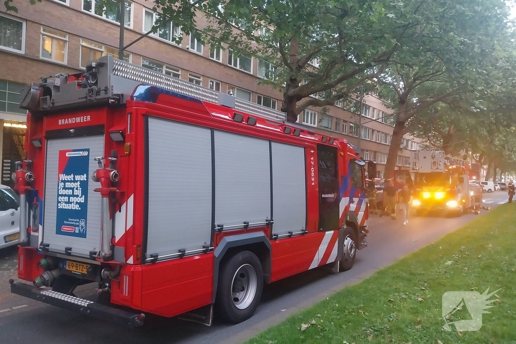 Brandweer ingezet voor brand in portiek