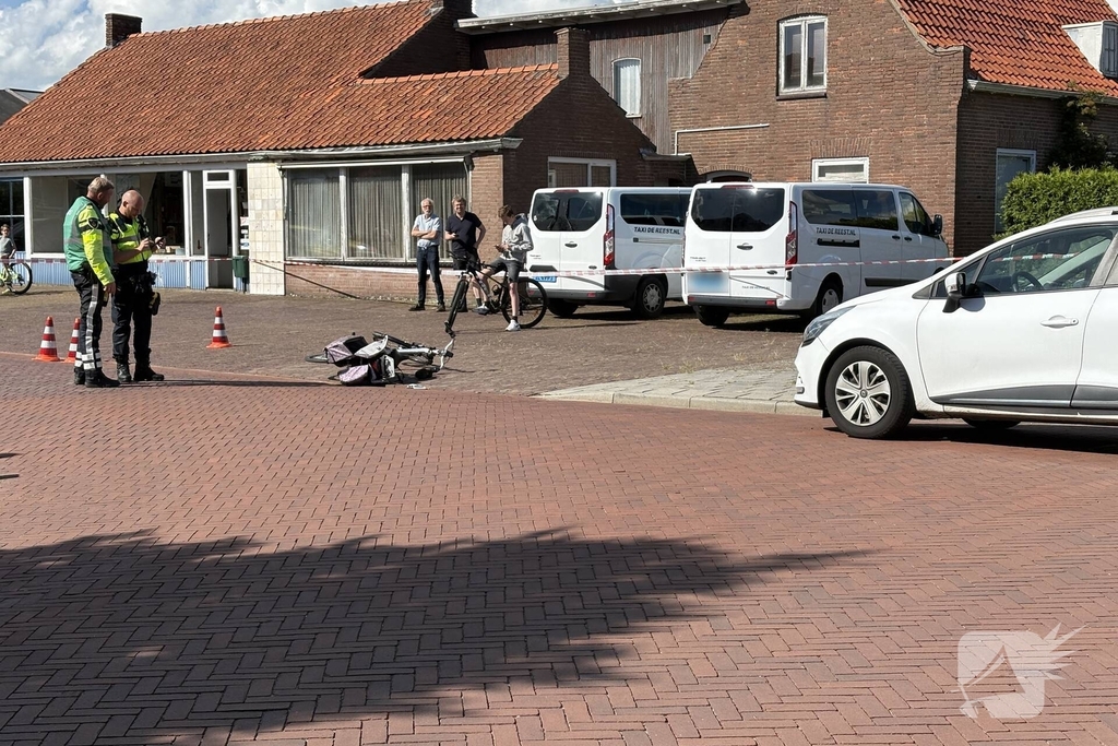 Ernstige aanrijding op kruising met fietser betrokken
