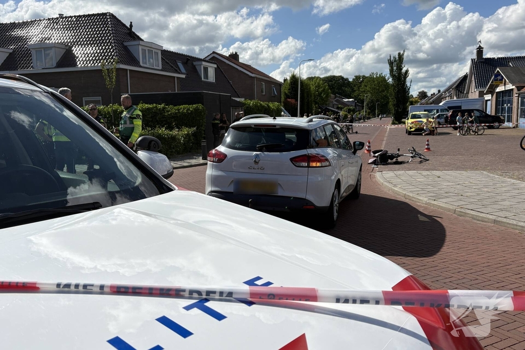 Ernstige aanrijding op kruising met fietser betrokken