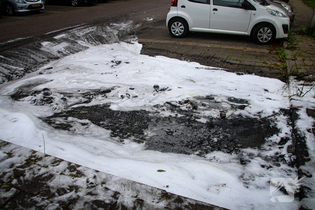 Meerdere autobranden zorgen voor onveilig gevoel, politie doet onderzoek