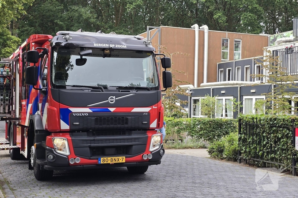 Brand in pand leidt tot snelle inzet van hulpdiensten
