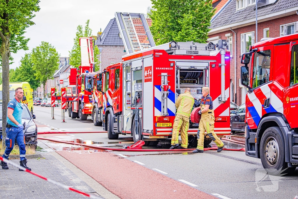 Grote brand in woning met vijf gewonden