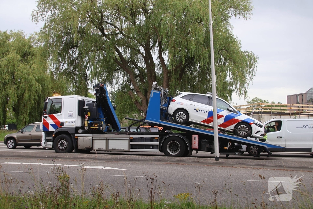 Politieauto loopt schade op bij eenzijdig ongeval
