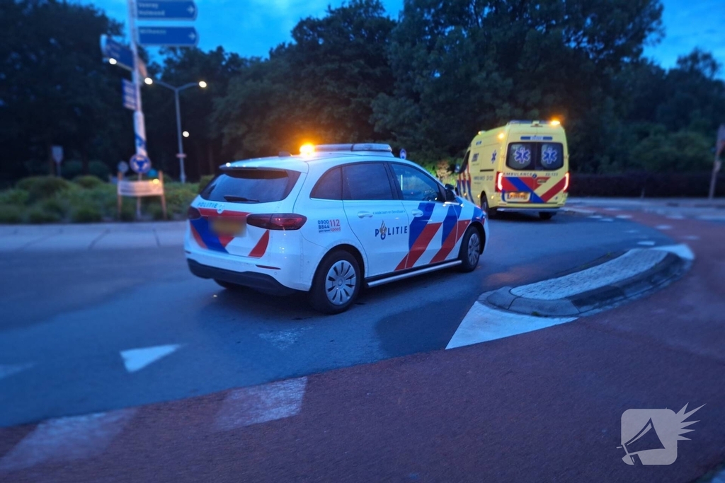 Ongeval met fietser bij rotonde