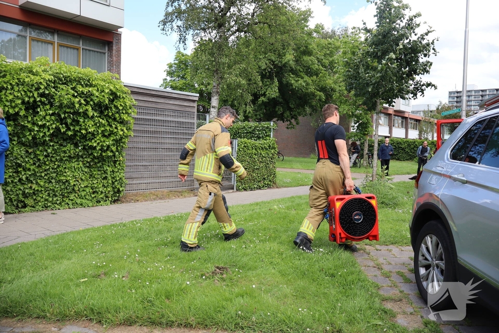 Eten in oven veroorzaakt brand