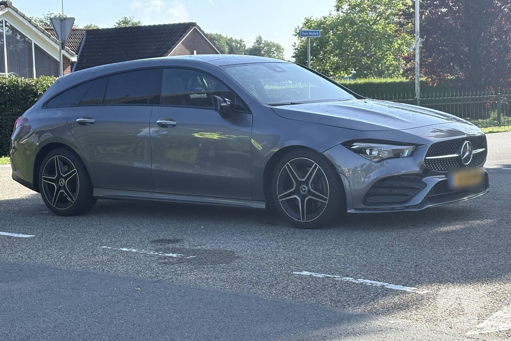 Scooterrijder betrokken bij aanrijding met auto