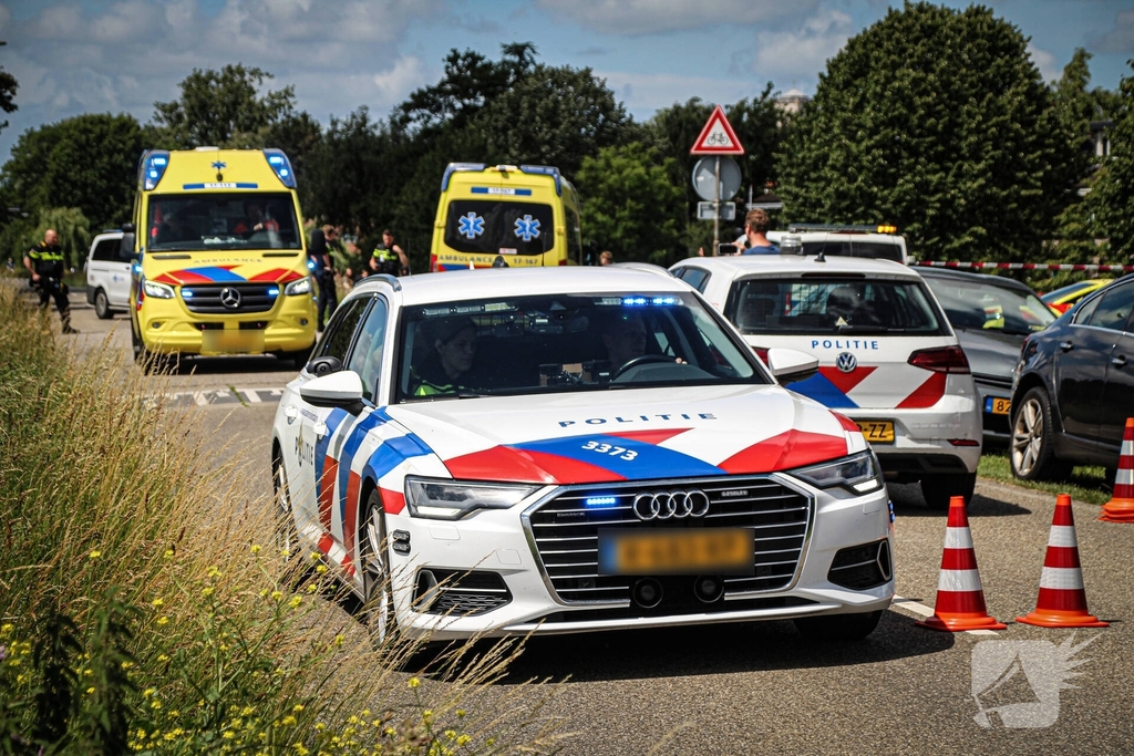 Zwaar ongeval met gewonden na aanrijding tussen scooter en auto