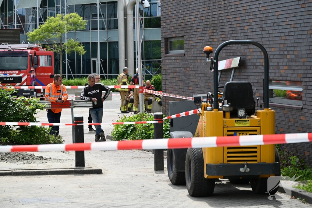 Gasleiding geraakt tijdens graafwerkzaamheden bij school