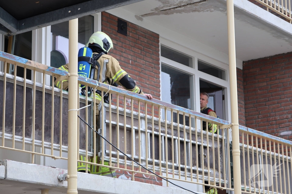 Pan op het vuur zorgt voor rookontwikkeling in woning
