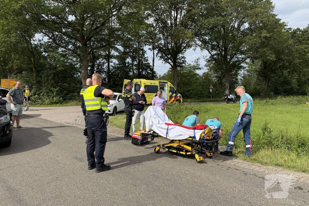 Fietsers betrokken bij aanrijding met auto