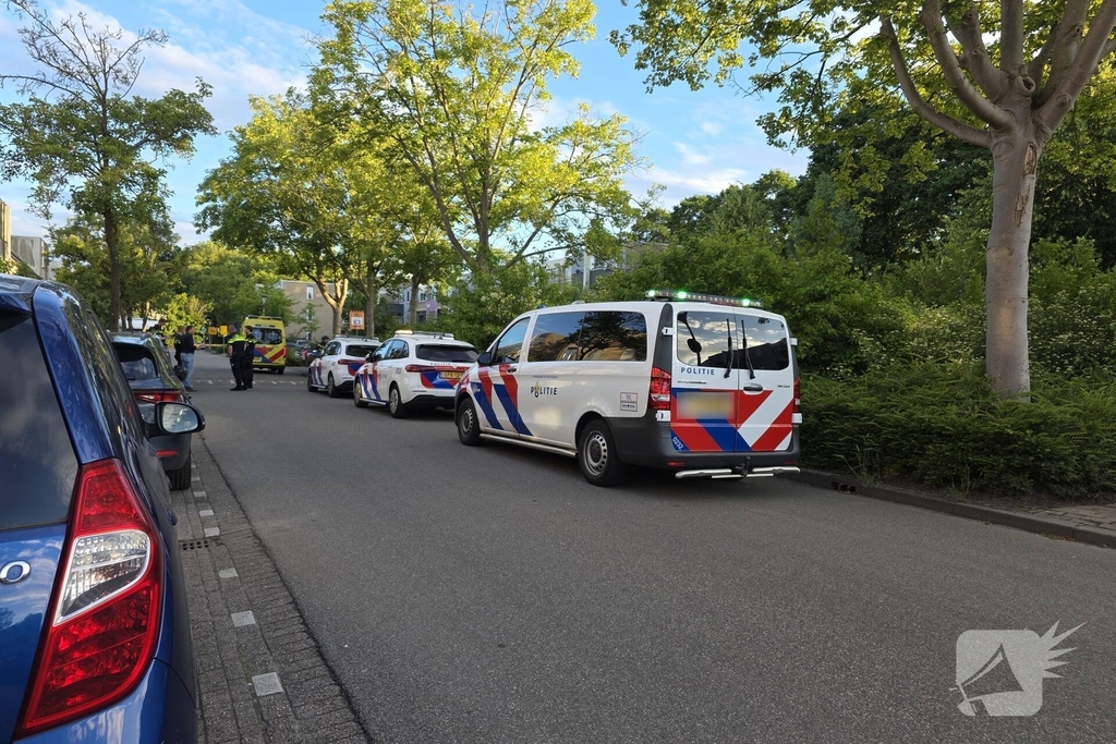 Politieagente gewond bij aanrijding met scooter
