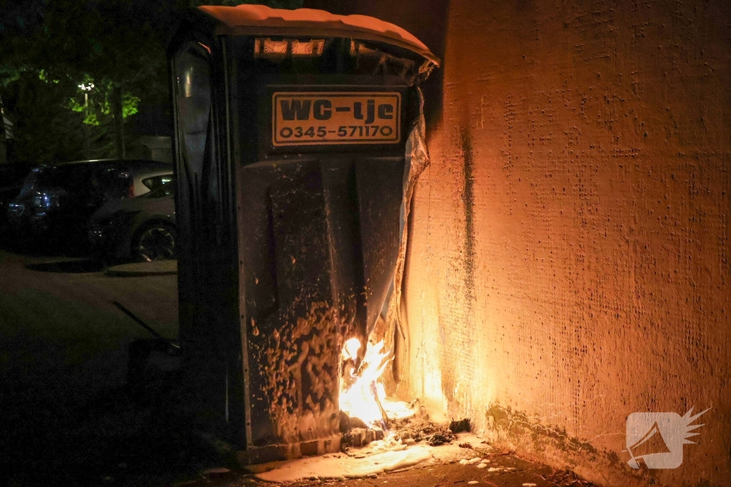 Reeks verdachte buitenbranden zorgt voor inzet brandweer