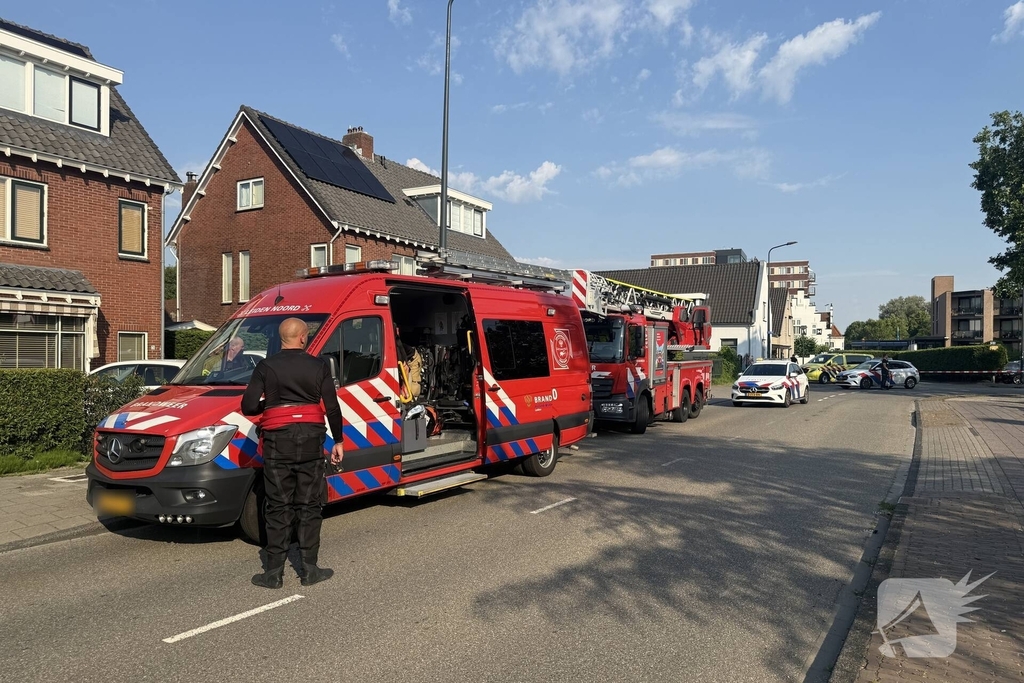 Vrouw raakt zwaargewond in rivier, hulpdiensten groots ingezet