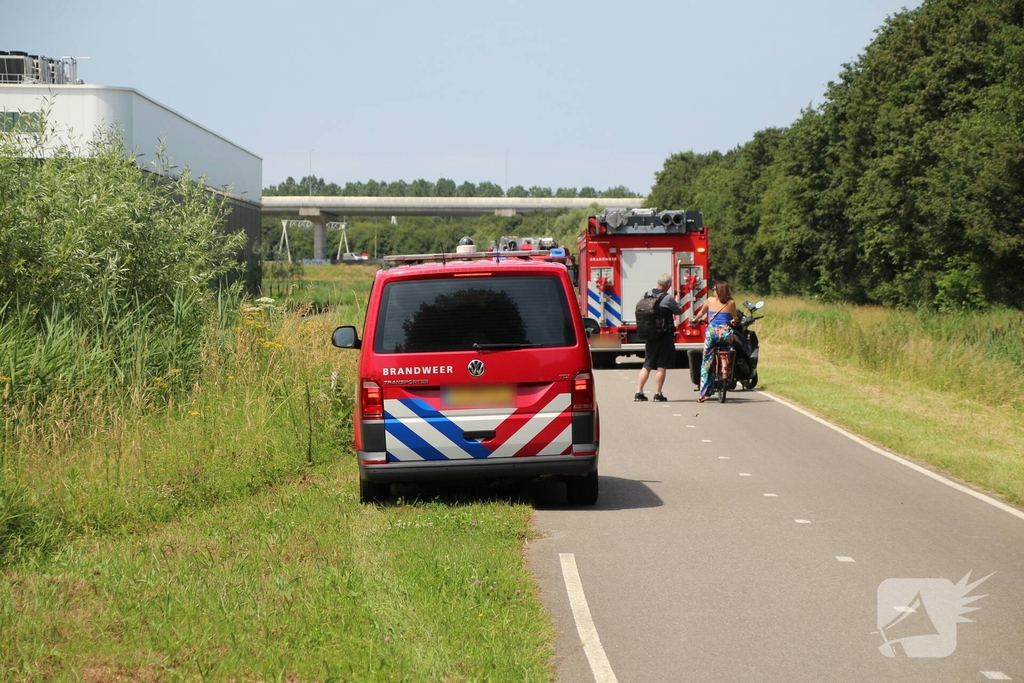 Scootmobiel aangetroffen in sloot tijdens zoekactie