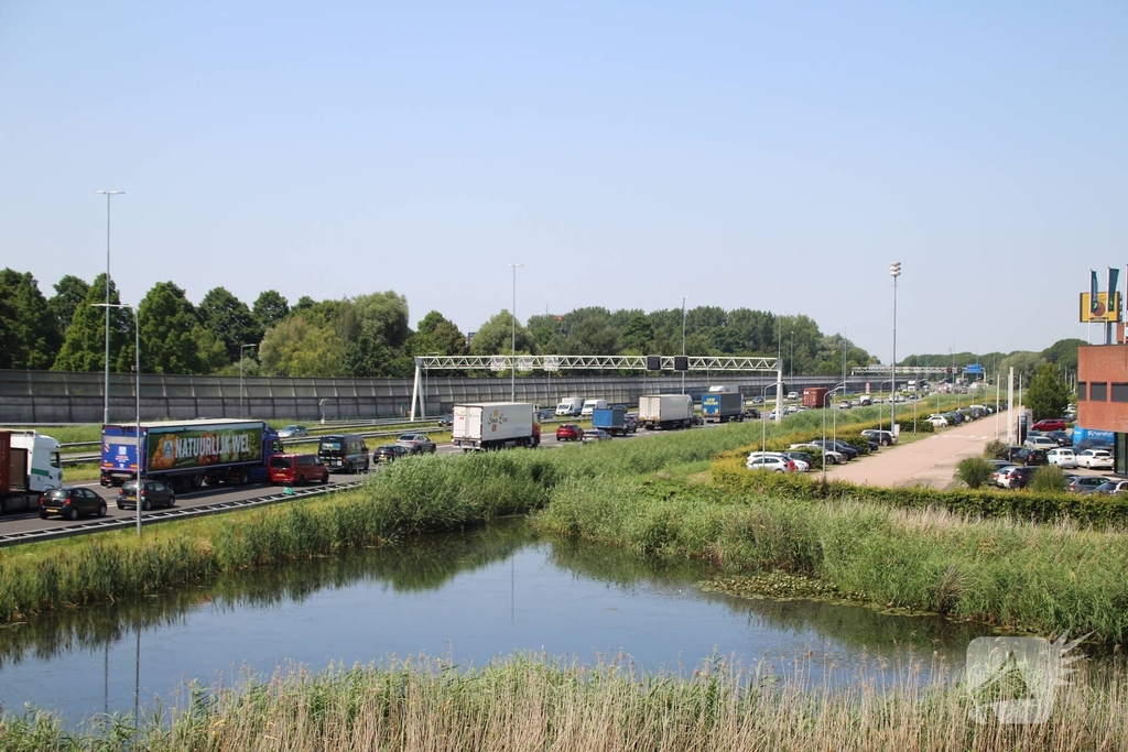 Kop-staartbotsing leidt tot lange files