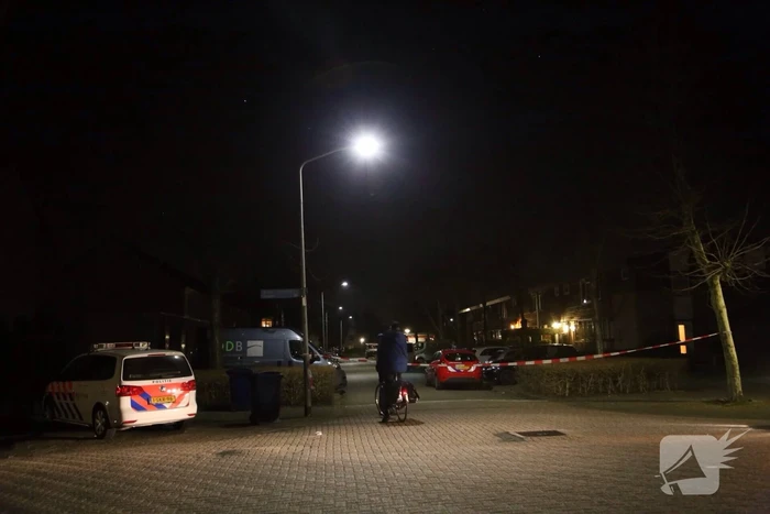 Dode en zwaargewonde gevonden in woning