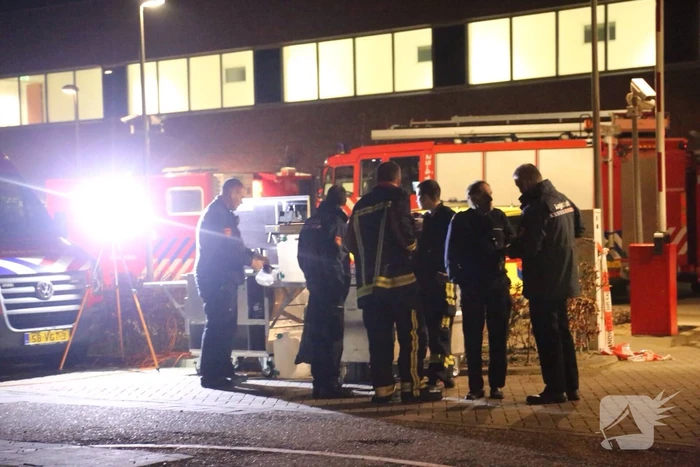 Dode en zwaargewonde gevonden in woning