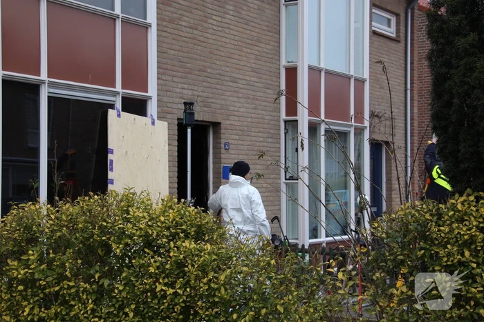 Forensisch onderzoek na brandstichting bij woning
