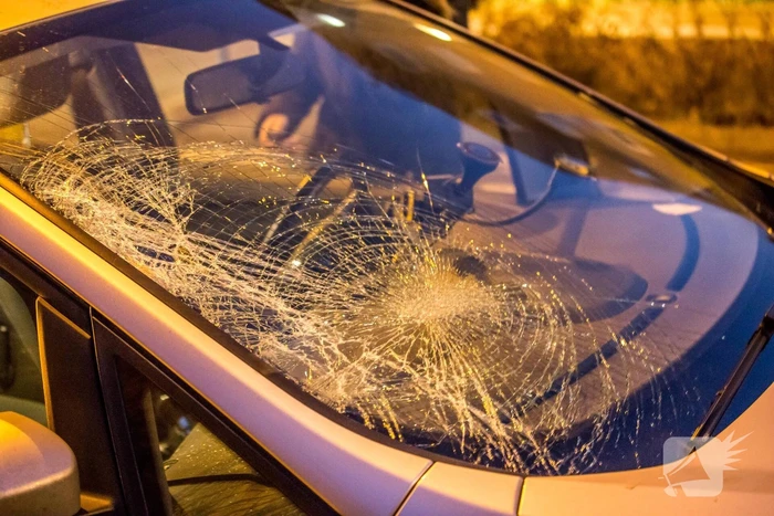 Flinke schade na ongeval tussen auto en fietser