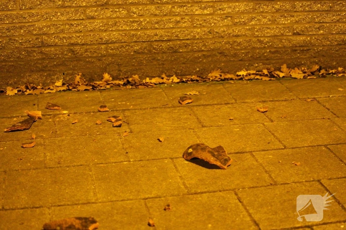 Straat afgezet voor verwarde man