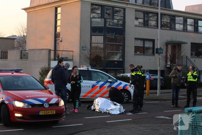 Fietser geschept door automobiliste