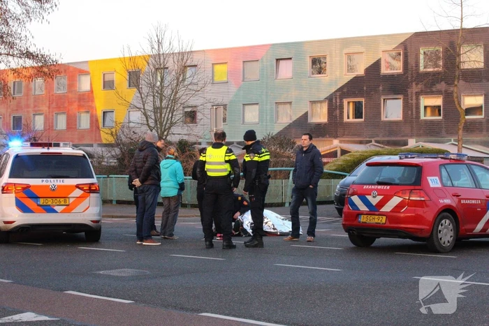 Fietser geschept door automobiliste