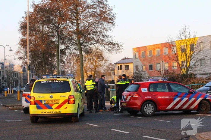 Fietser geschept door automobiliste