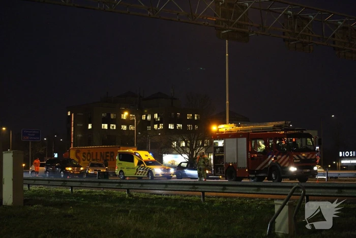 Meerdere voertuigen betrokken bij ongeval op snelweg