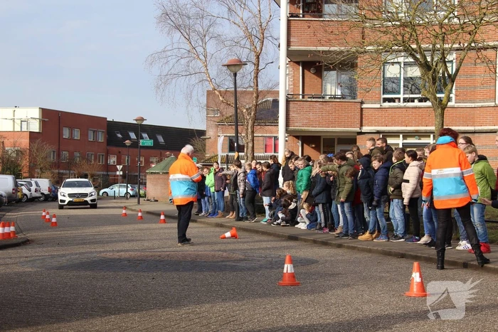 Spectaculaire Veilig Verkeer Nederland remwegdemonstratie