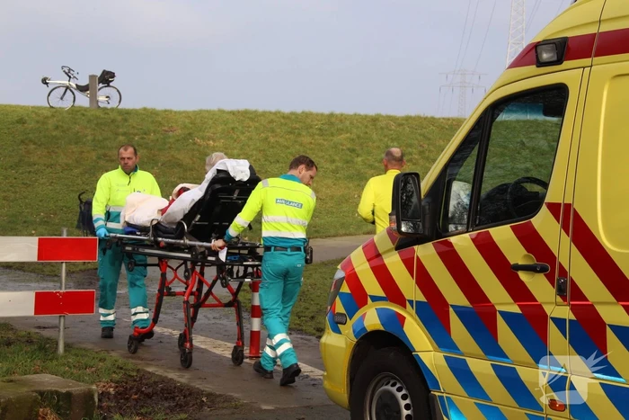 Man ernstig gewond na valpartij