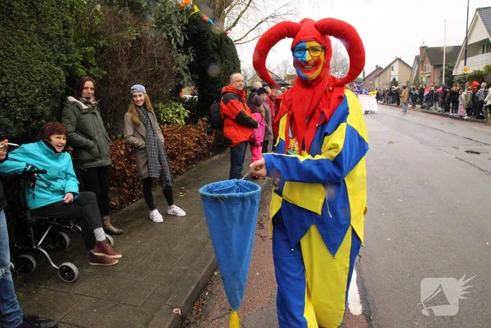 Drukke gezelligheid bij 41e carnavalsoptocht
