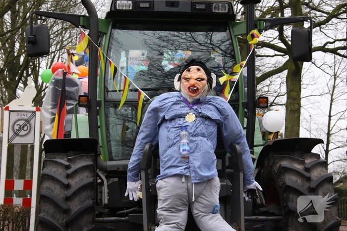 Drukke gezelligheid bij 41e carnavalsoptocht
