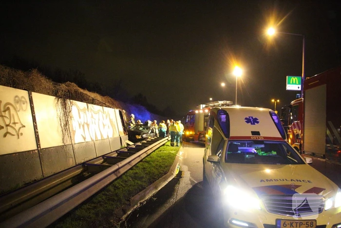 Twee gewonden na eenzijdig ongeval