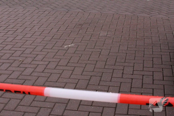 Gewonde en plaats-delict na vechtpartij op straat
