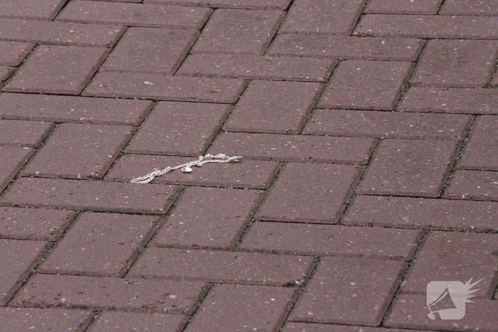 Gewonde en plaats-delict na vechtpartij op straat